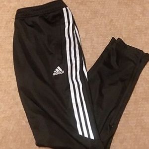 Girls Junior Adidas sport pant Size L